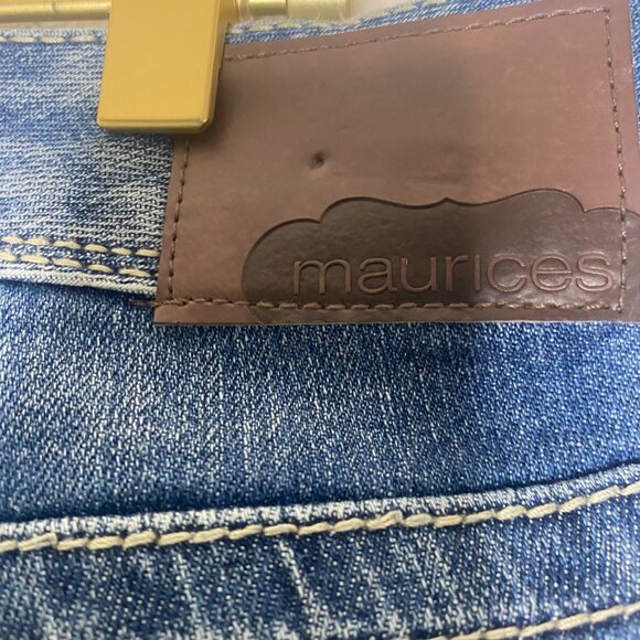 Maurices Womens Original Fit Kaylee Bootcut Jeans Long 7/8 Medium Wash Denim NWT - Picture 7 of 12